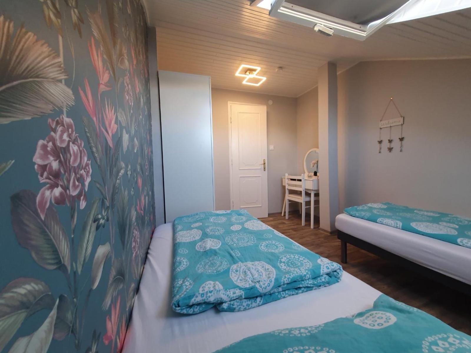 Lara Apartments Шиофок Экстерьер фото